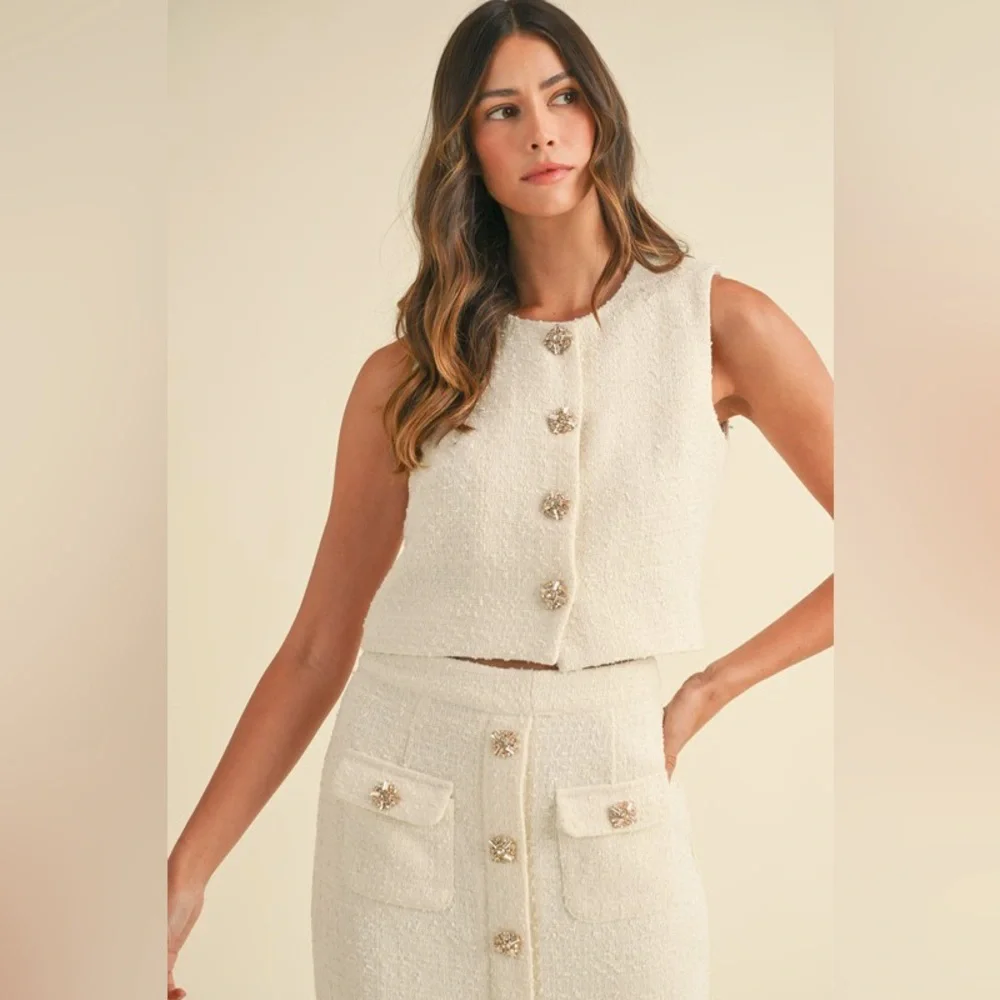54. Sleeveless Tweed Top and Skirt Set with Jeweled Buttons in Cream - Picture 2 of 11
